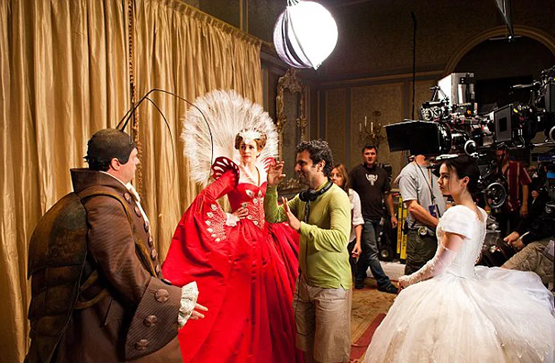 Julia Roberts Mirror Mirror Behind The Scenes