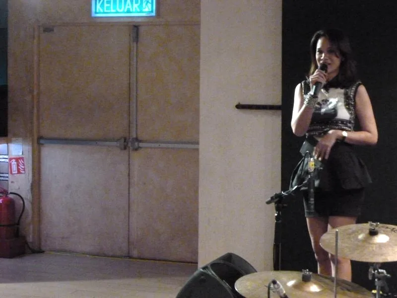 BlackBerry Porsche Design P'9981 Launch Malaysia Elaine Daly