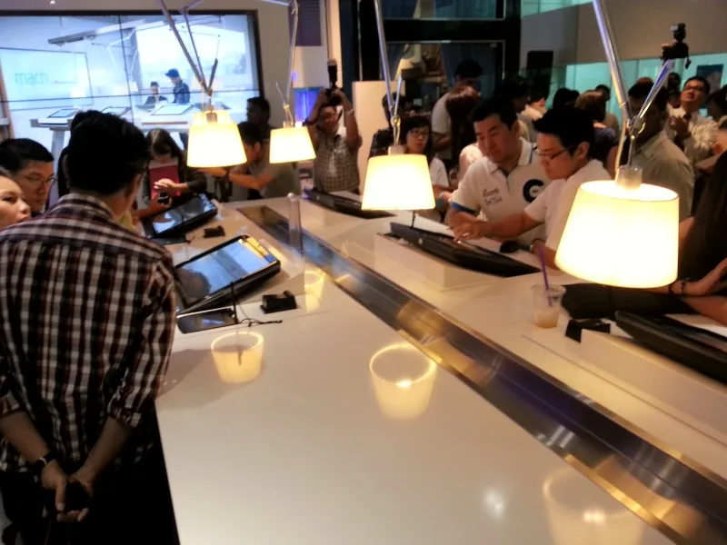 Mach by Hong Leong Bank