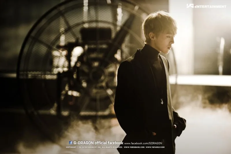 G-Dragon That XX Music Video Still