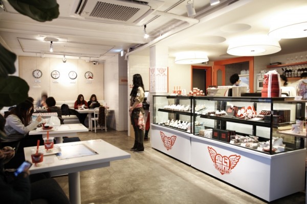 our generation cafe set