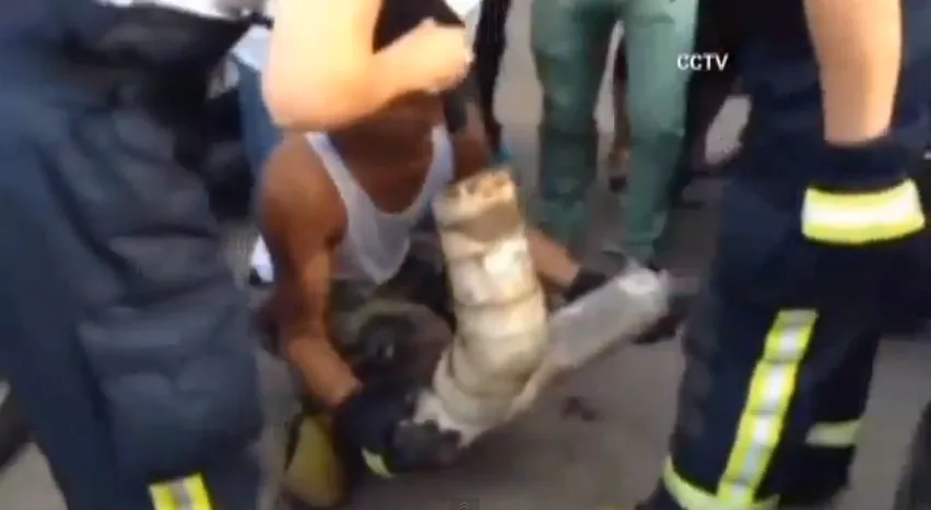 Abandoned Baby Sewage Pipe China 3