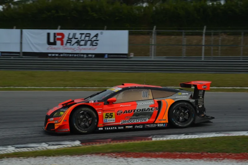 R3Sepang_Ra_Win_GT300_55b