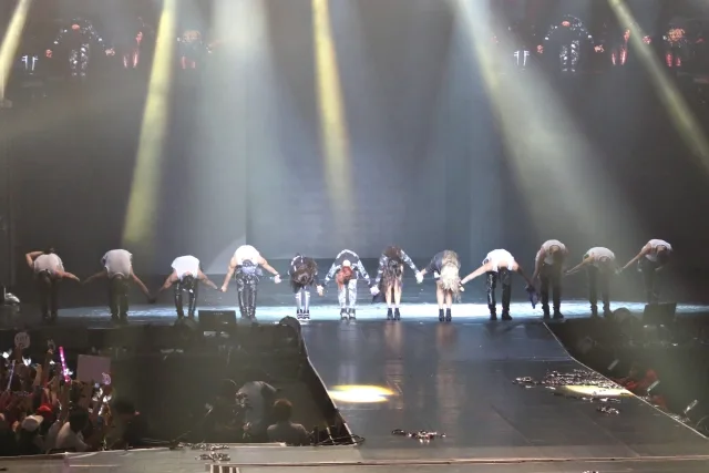 2NE1 AON Malaysia028