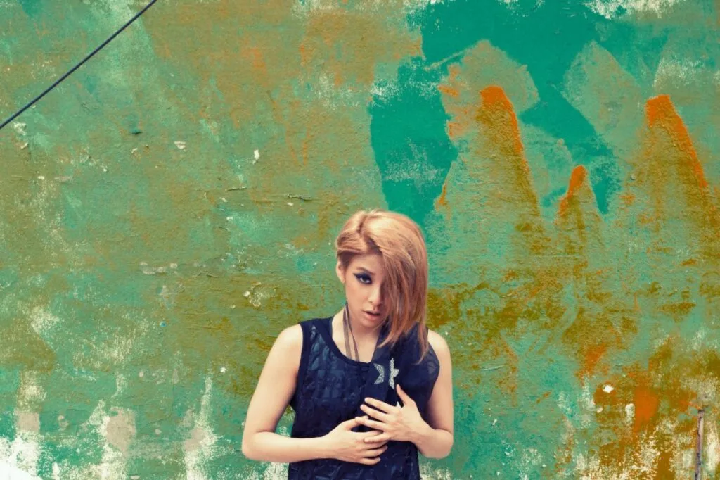 Amber Red Light teaser