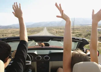 Photo via leesframeandaxle.com