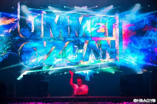 Photo via Ummet Ozcan on Facebook