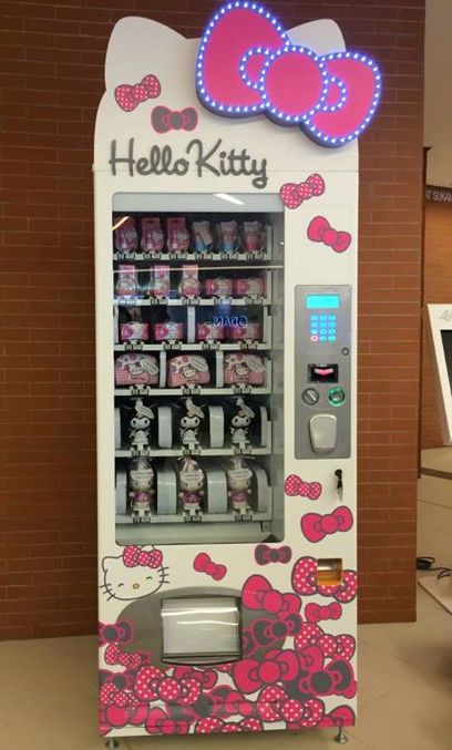 Hello Kitty Vending Machine