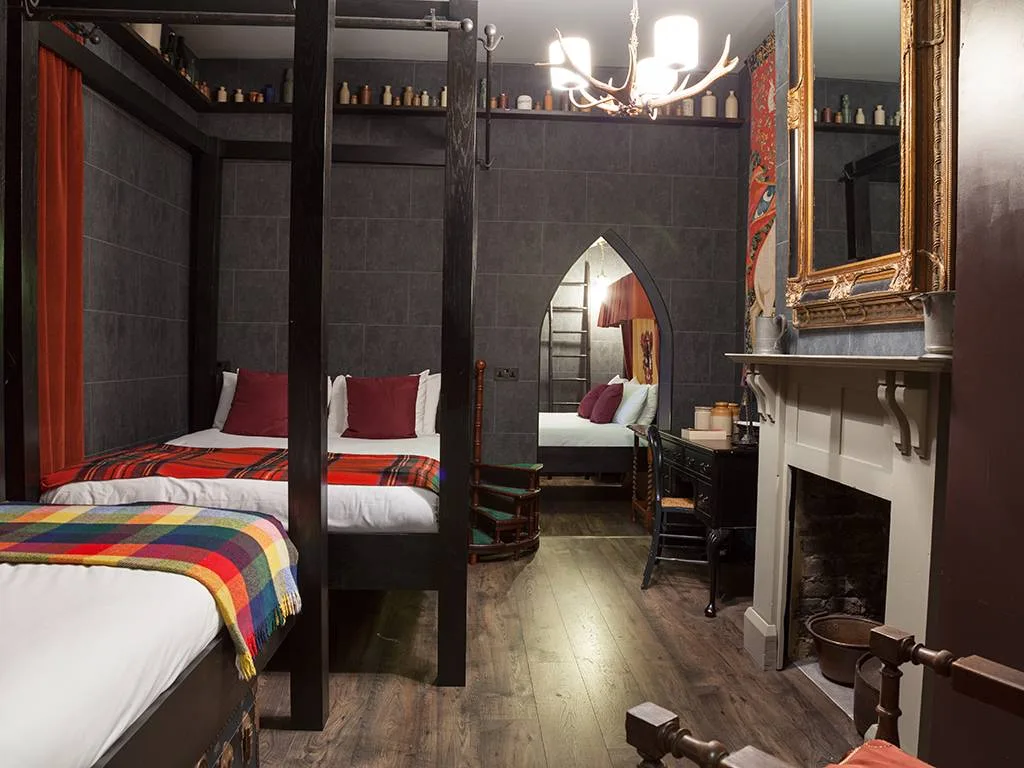 Harry Potter themed hotel - room