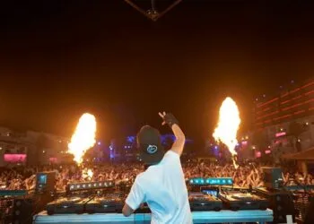 Photo via Avicii on Facebook