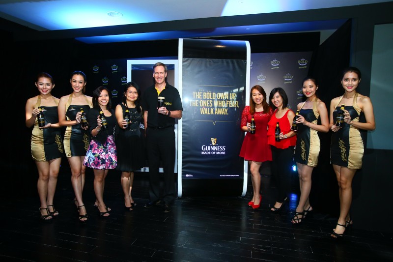 (L-R): Julie Kuan, Brand Manager Team Guinness Malaysia; Lim Ju Lee, Senior Brand Manager Team Guinness Malaysia; Bruce Dallas, Marketing Director of Guinness Anchor Berhad; Fiona Huang, Brand Executive Team Guinness Malaysia; Chan Wuei Yunn, Assistant Brand Manager, Team Guinness Malaysia 