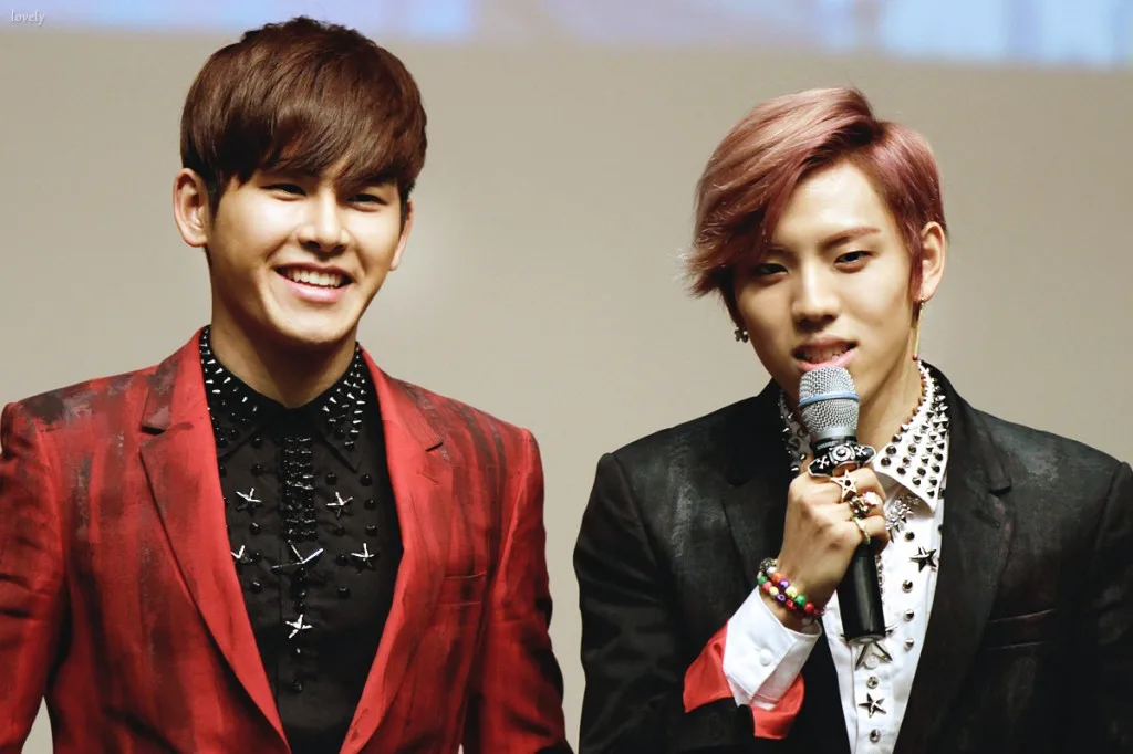 Infinite H Hoya and Dongwoo