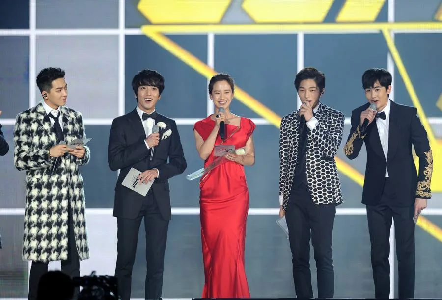 Lucky Boys and Song Ji-hyo