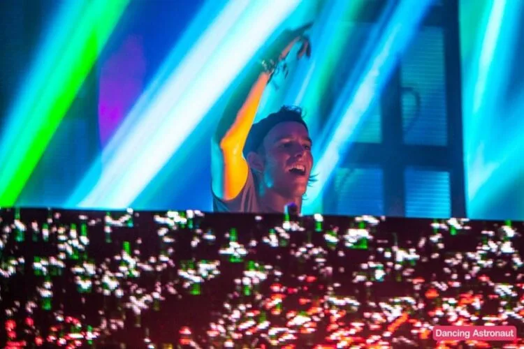 Photo via Nattografi on Facebook