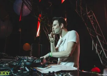 Source: http://dancemusicnw.com/