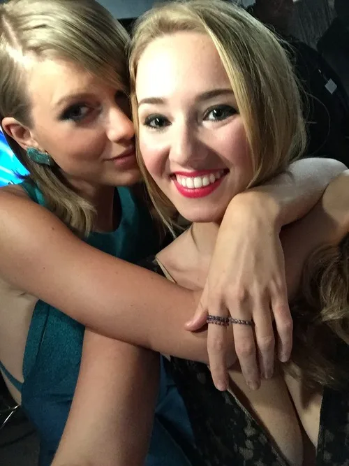 Taylor Swift Jill GRAMMYs