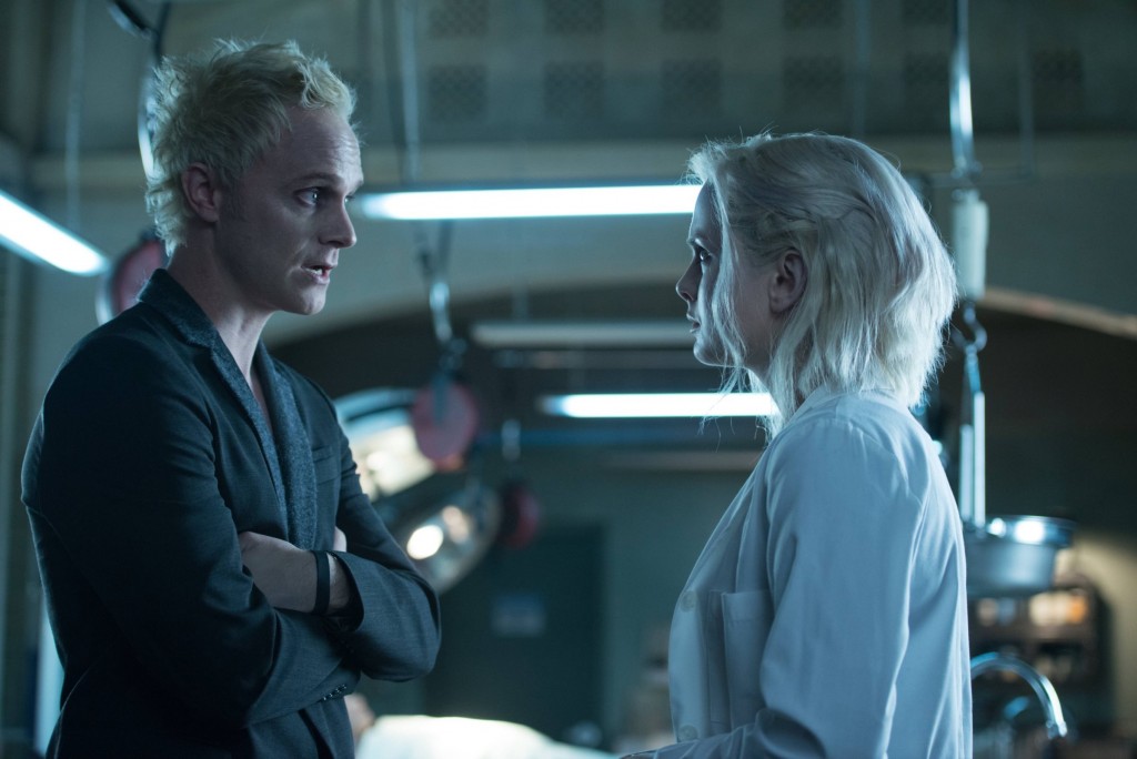 iZOMBiE 01 - (L) David Anders as Blaine and (R) Rose McIver as Liv Moore