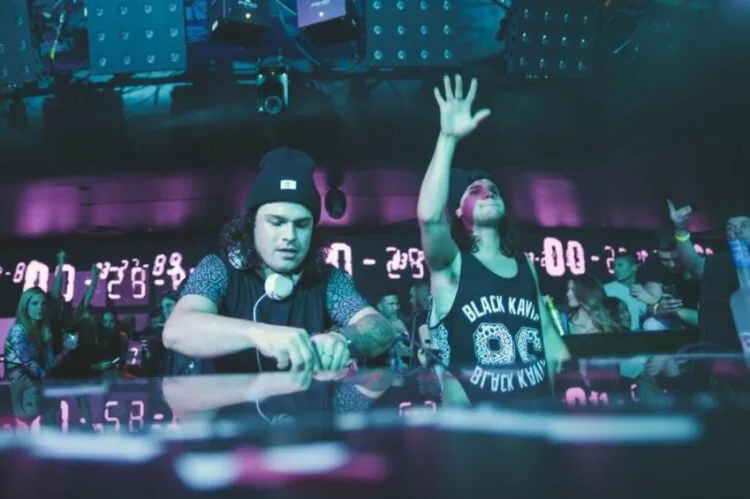 SOURCE: Dvbbs - Facebook