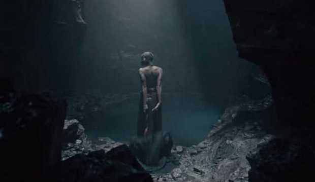 Avengers Age of Ultron Cave Woman