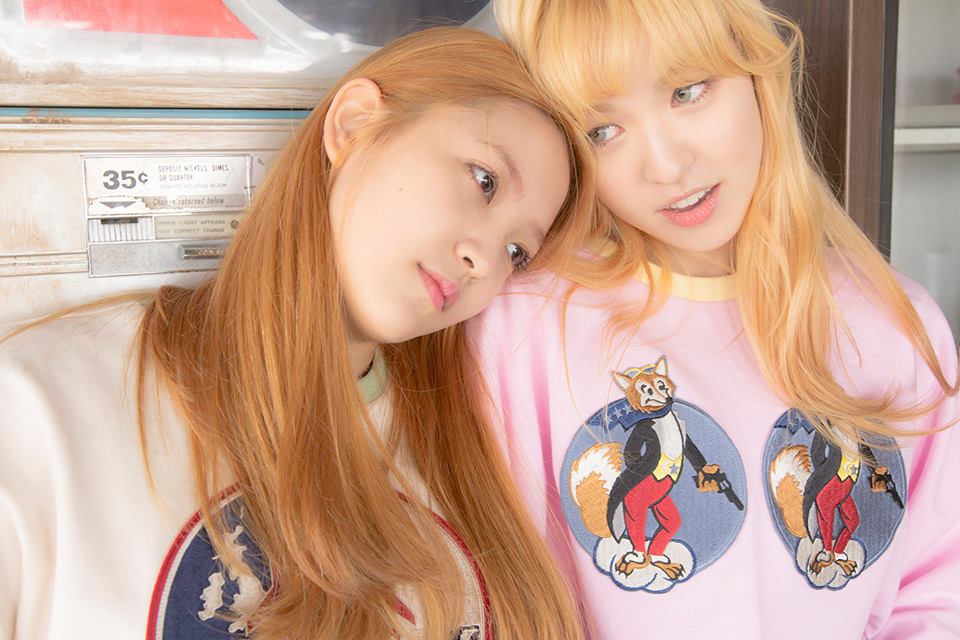 Red Velvet - Yeri and Wendy