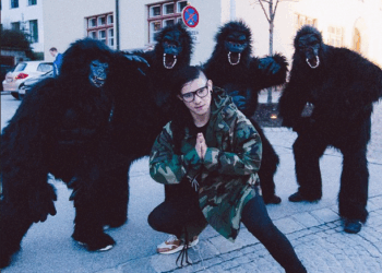 SOURCE: https://instagram.com/skrillex/
