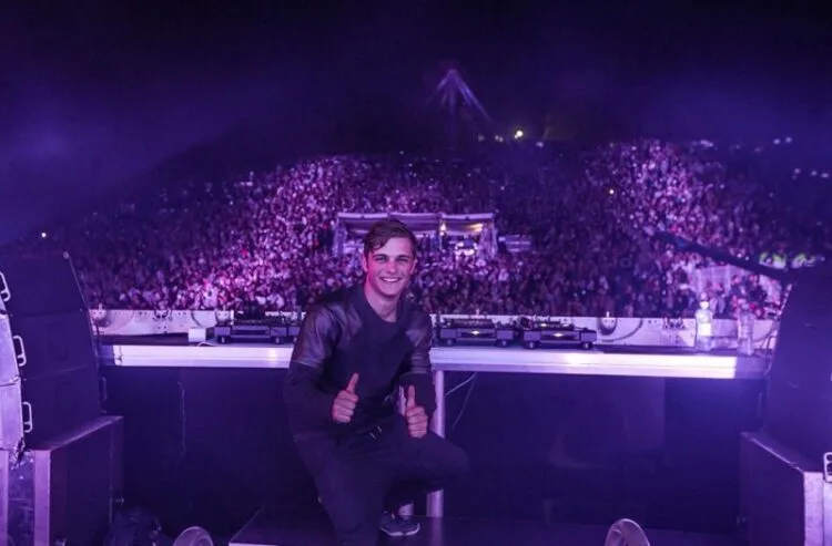 SOURCE: Martin Garrix - Facebook