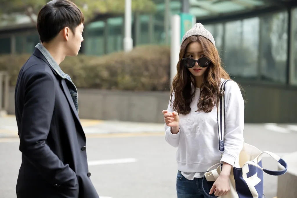 The Girl Who Sees Smells (BTS) (4)