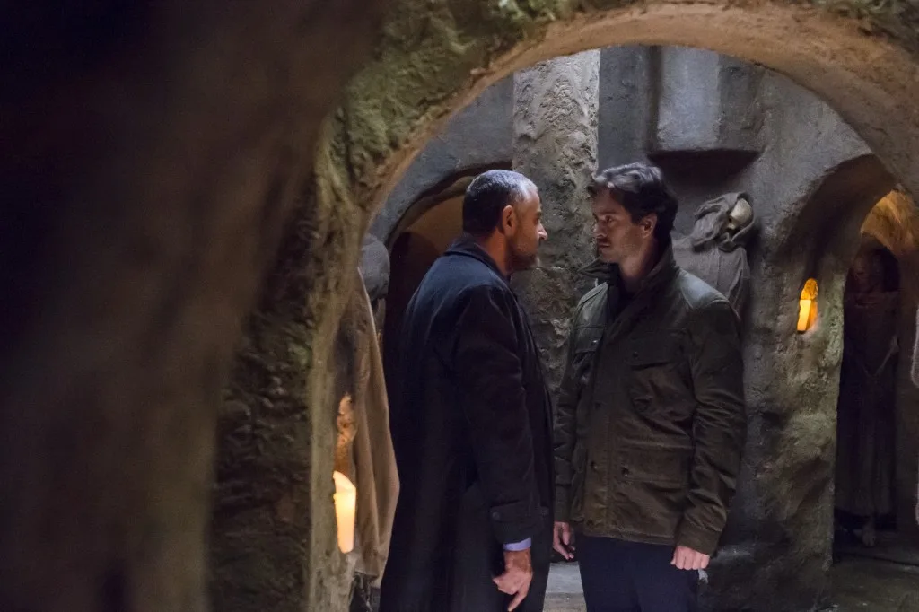 HANNIBAL -- "Primavera" Episode 302 -- Pictured: (l-r) -- (Photo by: Brooke Palmer/NBC)