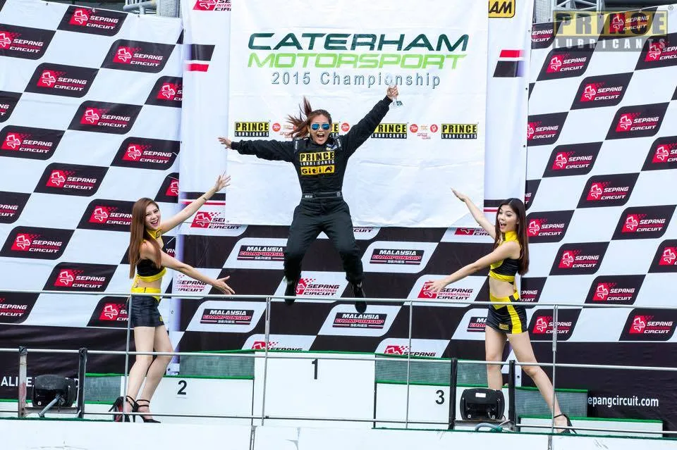 Source: facebook.com/GirlDrifterLeonaChin