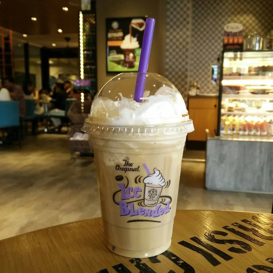 Coffee Bean Affogato Style Ice Blended