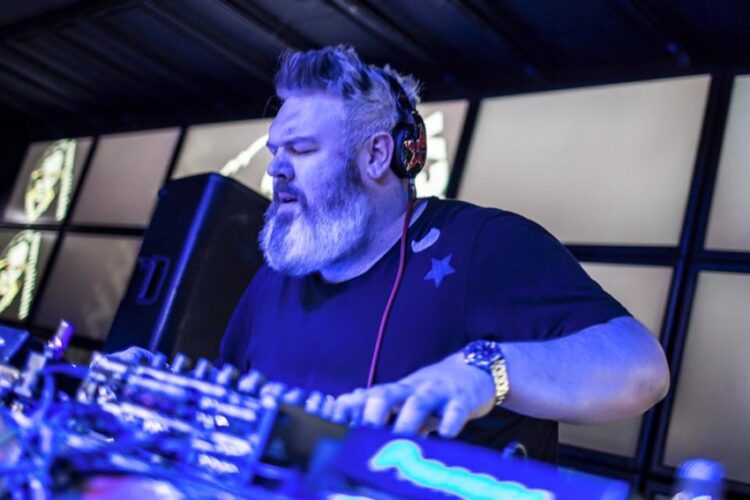 SOURCE: Kristian Nairn Official Facebook Page