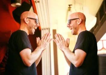 SOURCE: https://instagram.com/iamtjr/