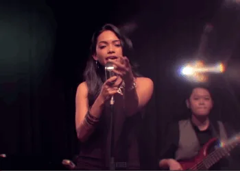 SOURCE: DashaLoganVEVO