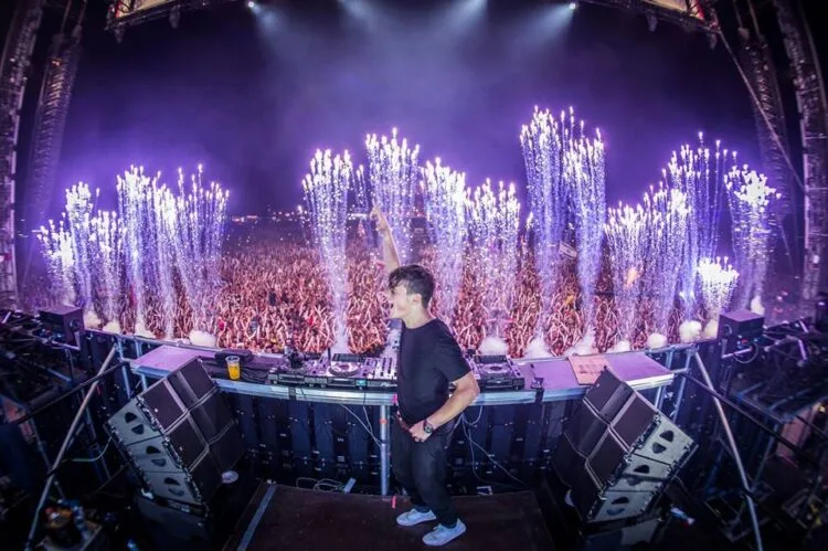 SOURCE: Martin Garrix - Facebook