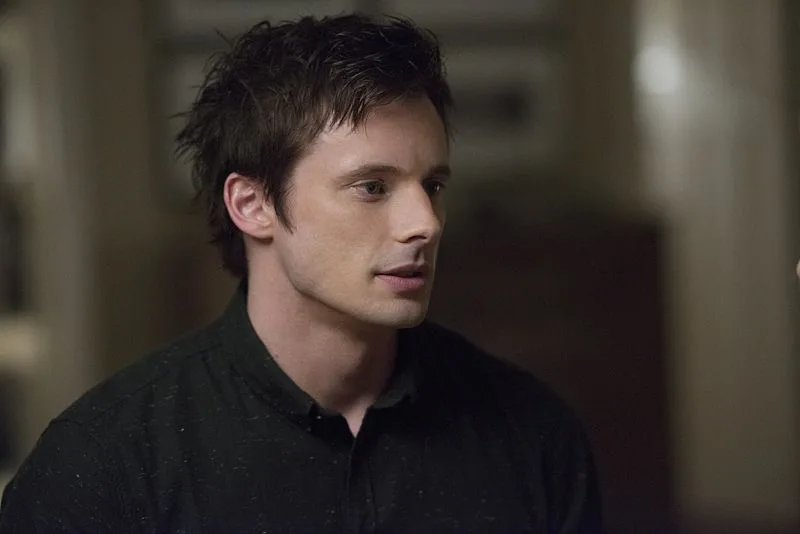 iZombie -- "Maternity Liv" -- Image Number: ZMB107A _0063 -- Pictured: Bradley James as Lowell Tracey -- Photo: Diyah Pera/The CW -- é 2015 The CW Network, LLC. All rights reserved.