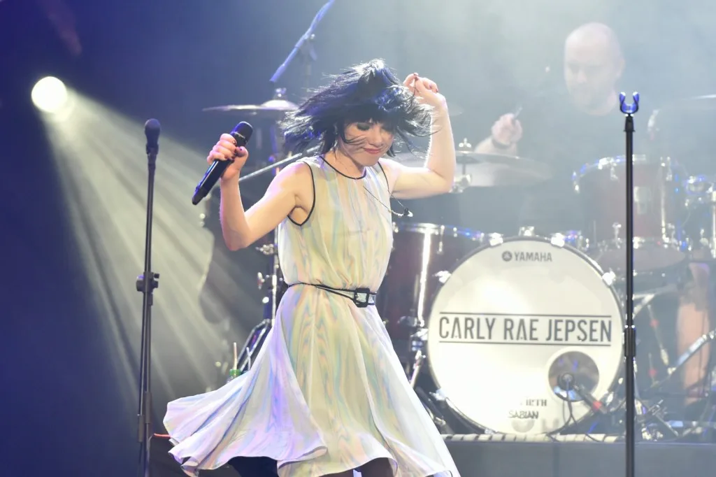 Carly Rae Jepsen performing at MTV World Stage Malaysia 2015 on 12 Sep Pic 2 (Credit - MTV Asia & Kristian Dowling)
