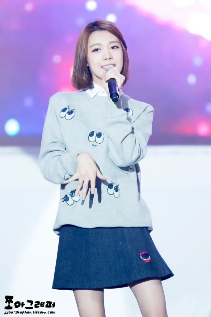 Lizzy Orange Caramel