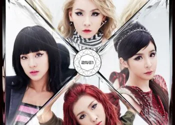 Source: http://clthebaddestfemale.com/2014/06/06/photos-2ne1-crush-japanese-album-covers-music-cards-june-6-2014/