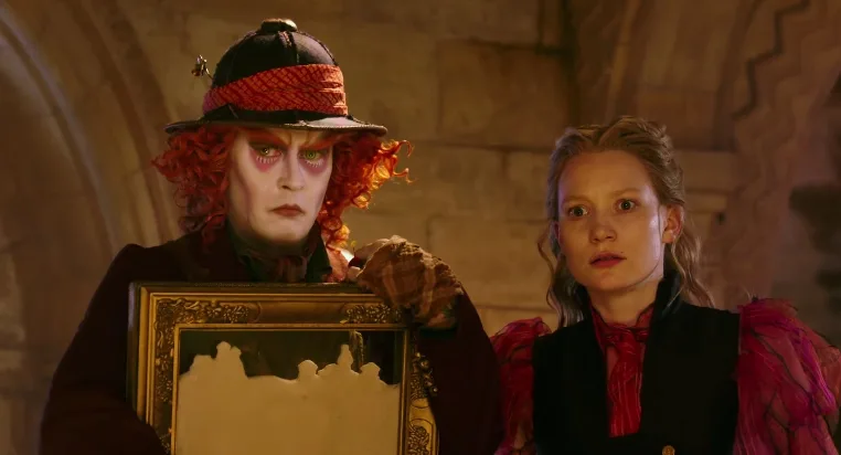 Alice through the Looking Glass Trailer Screenshot
