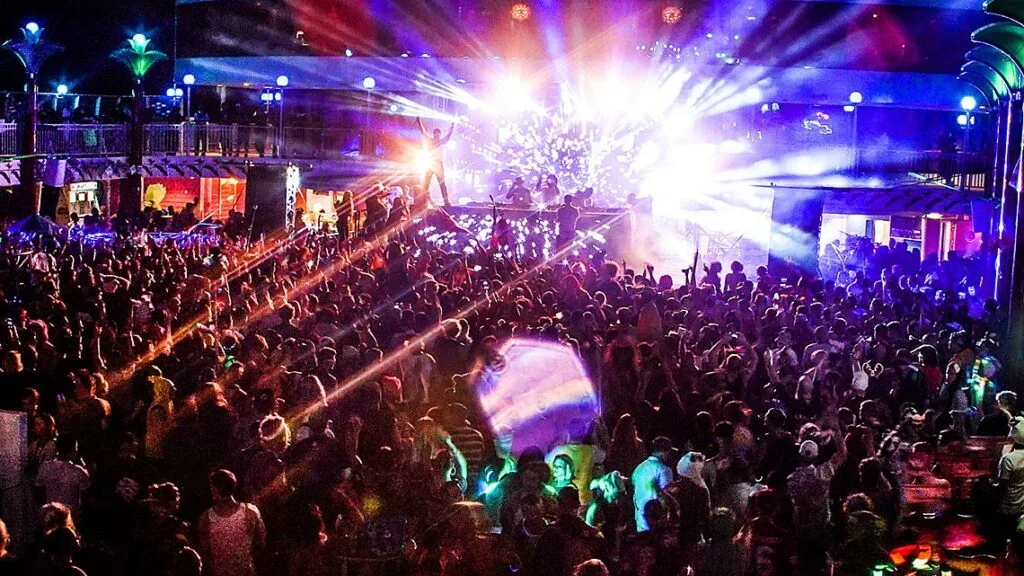 Mad Decent Boat Party