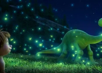 THE GOOD DINOSAUR ? SEEING THE LIGHT ? An Apatosaurus named Arlo makes an unlikely human friend in Disney?Pixar?s ?The Good Dinosaur.? Directed by Peter Sohn, ?The Good Dinosaur? opens in theaters nationwide Nov. 25, 2015. ?2015 Disney?Pixar. All Rights Reserved.