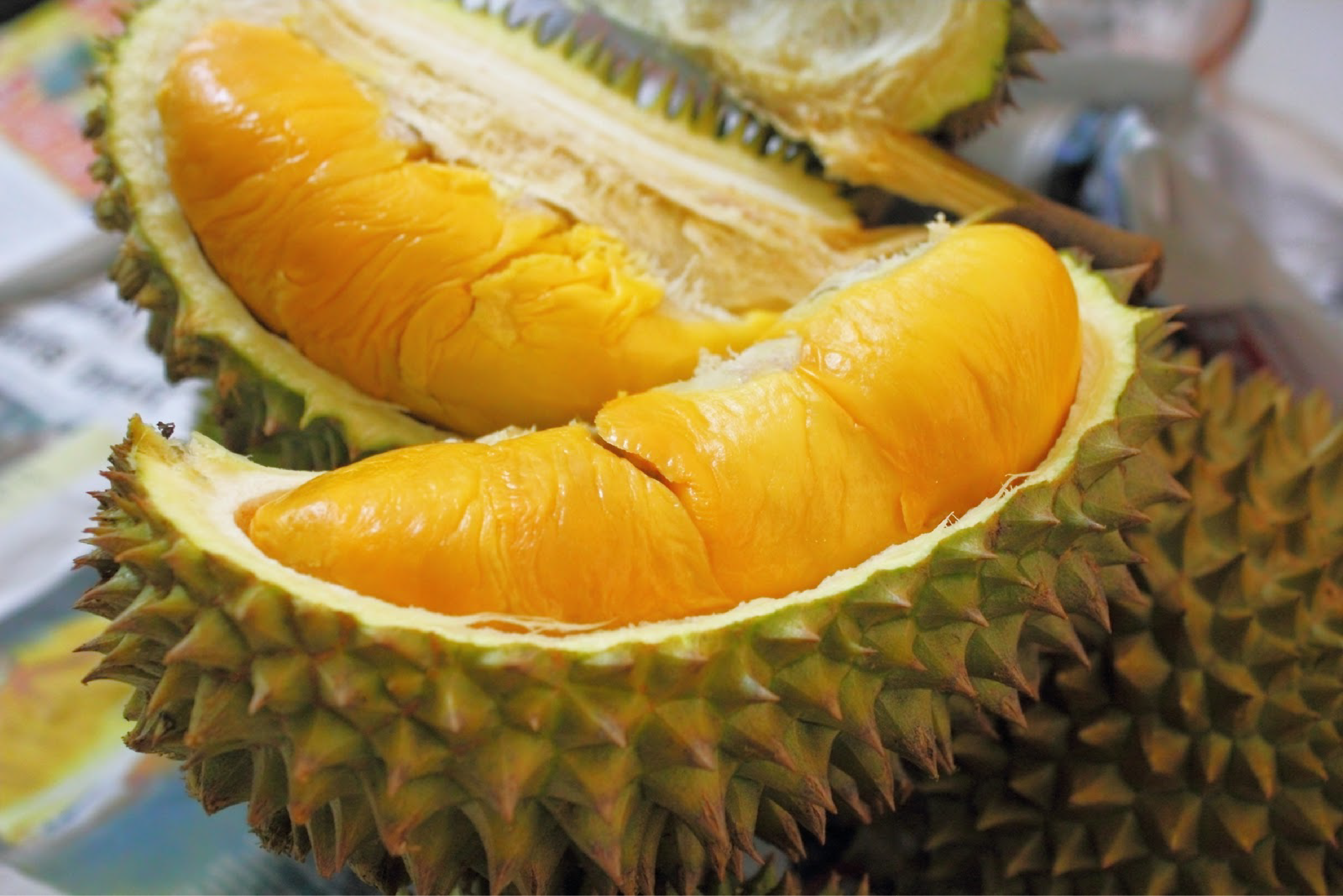 #DurianKing: Bukit Bintang Branch Opens, Free Durians For Visitors