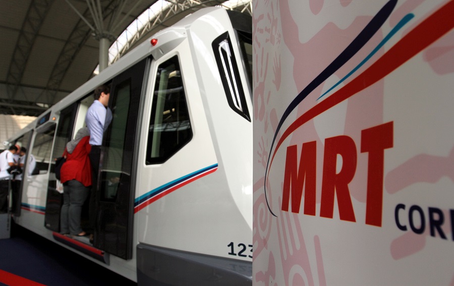 Media Tour of mock-up MRT train at KLIA Express Arrival Hall, KL Sentral ....