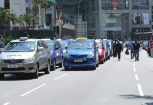 KUALA LUMPUR 29 MARCH 2016. Mogok membantah `Grab Taxi' di Jln Bukit Bintang. NSTP/YAZIT RAZALI