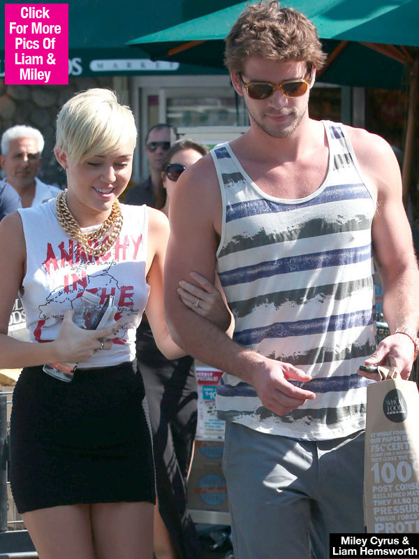 miley-cyrus-liam-hemsworth-spotted-first-time-since-2nd-engagement