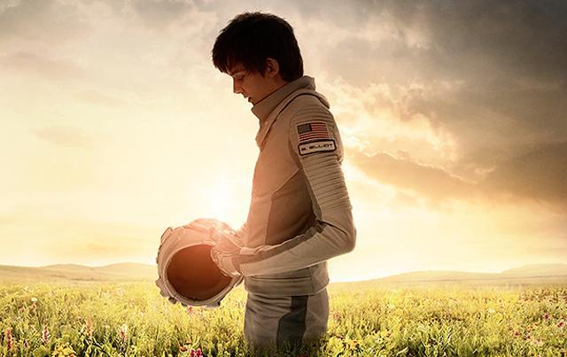 Asa Butterfield The Space Between Us