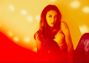 Source: f(x)'s Facebook page