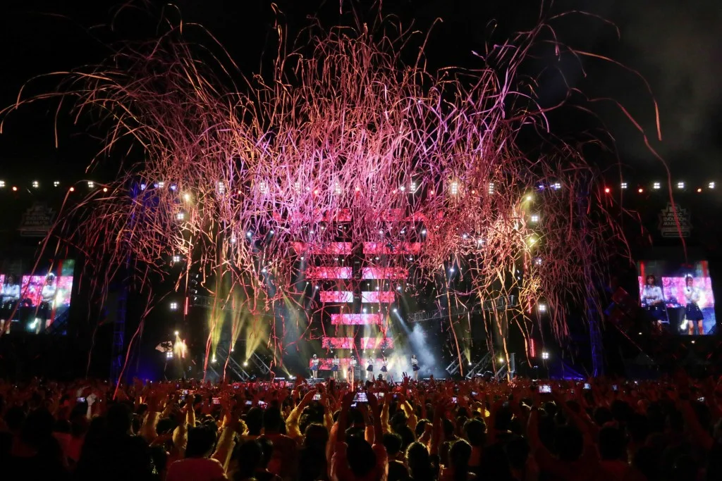 Apink performs at MTV Music Evolution Manila 2016 on 24 Jun Pic 5 (Credit-MTV Asia&Kris Rocha)