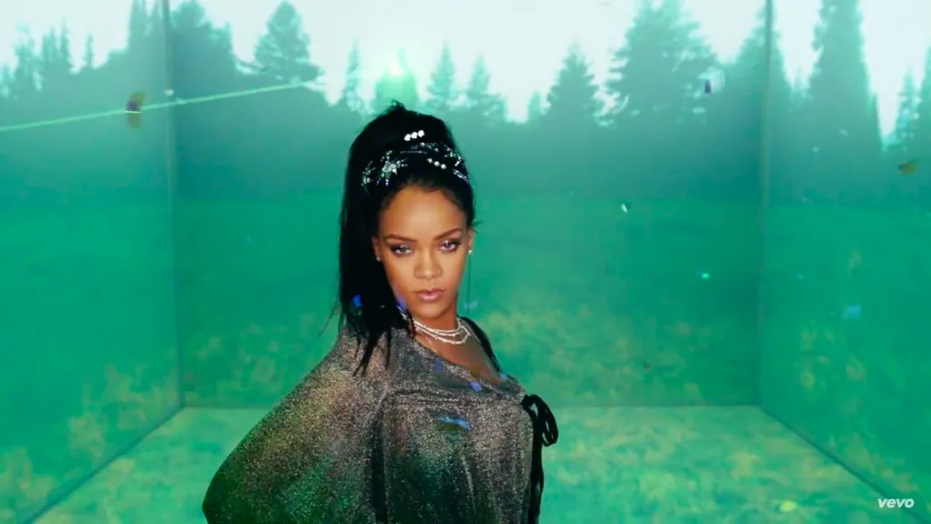 Calvin Harris Rihanna This Is What You Came For MV