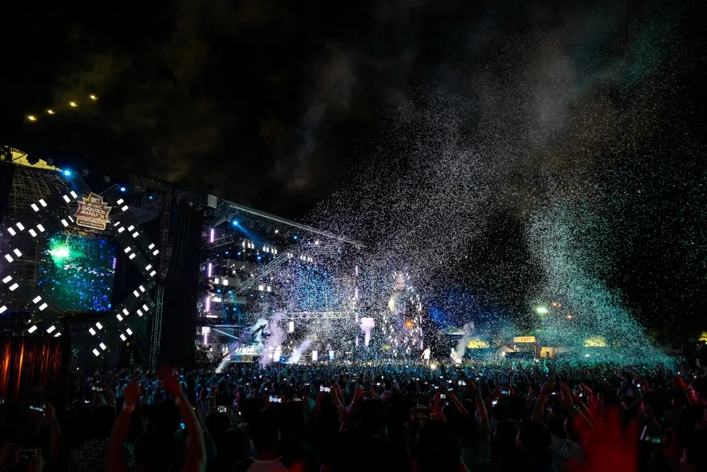 OneRepublic performs at MTV Music Evolution Manila 2016 on 24 Jun Pic 5 (Credit-MTV Asia & Kristian Dowling)